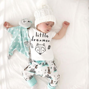 Newborn T-shirt and Pant for Boys and Girl (0 - 24 Months)